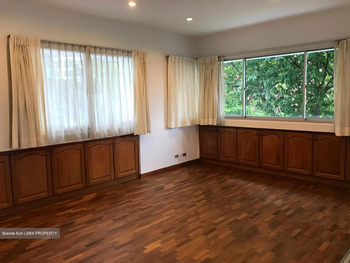 Leonie Towers (D9), Apartment #533820511